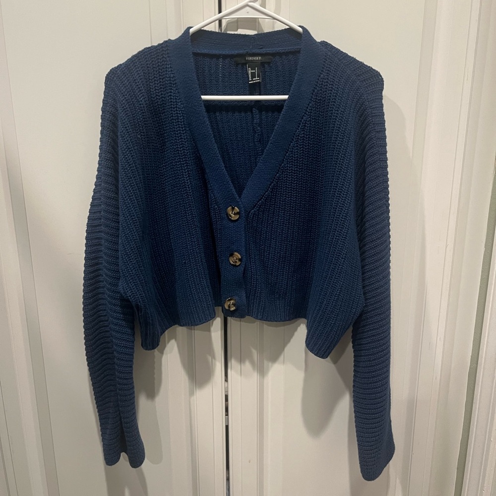FOREVER 21 cropped cardigan